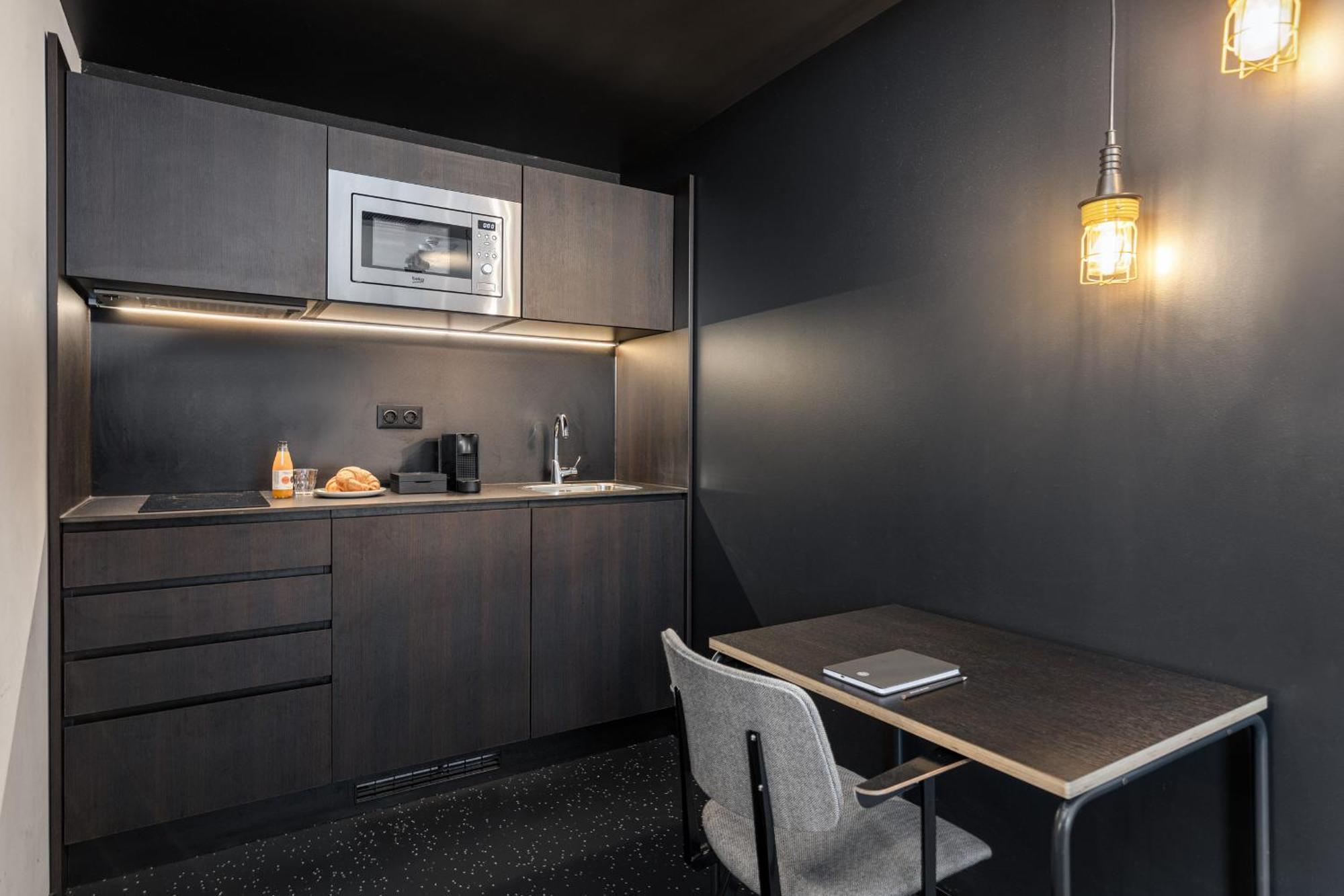 Hotel The Social Hub Viena Exterior foto Kitchen
